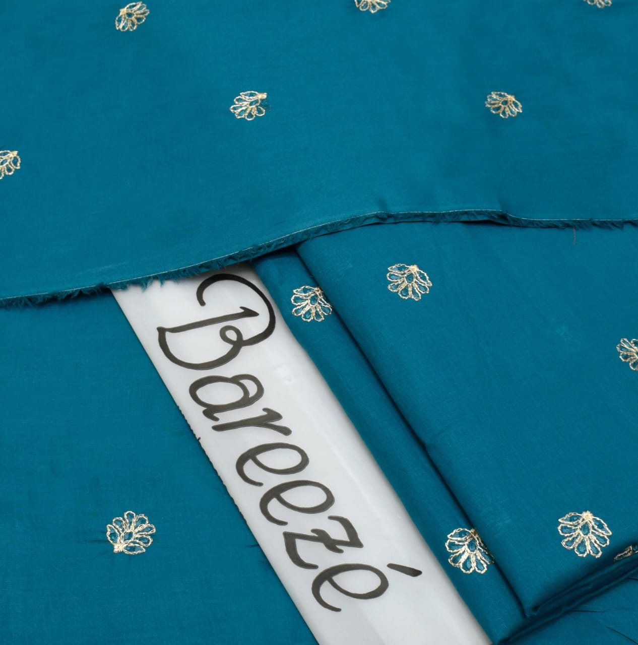 BAREEZE PURE LAWN 2PC EMBROIDERED